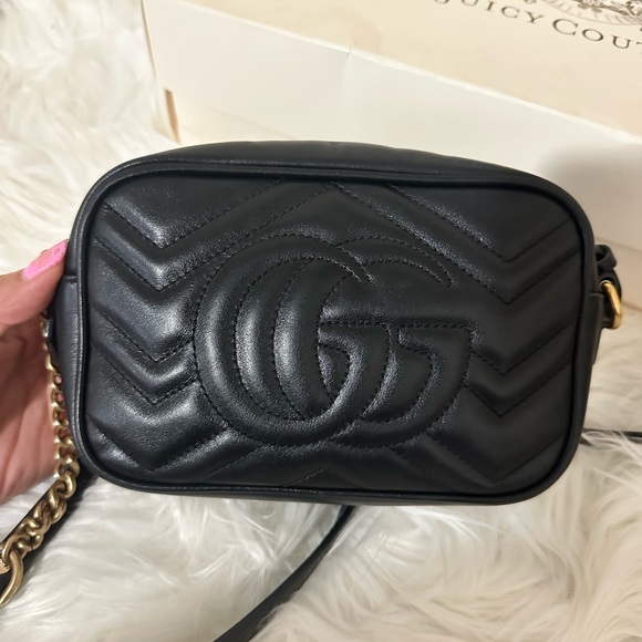 Black GG Gucci marmont mini camera bag - Picture 2 of 11